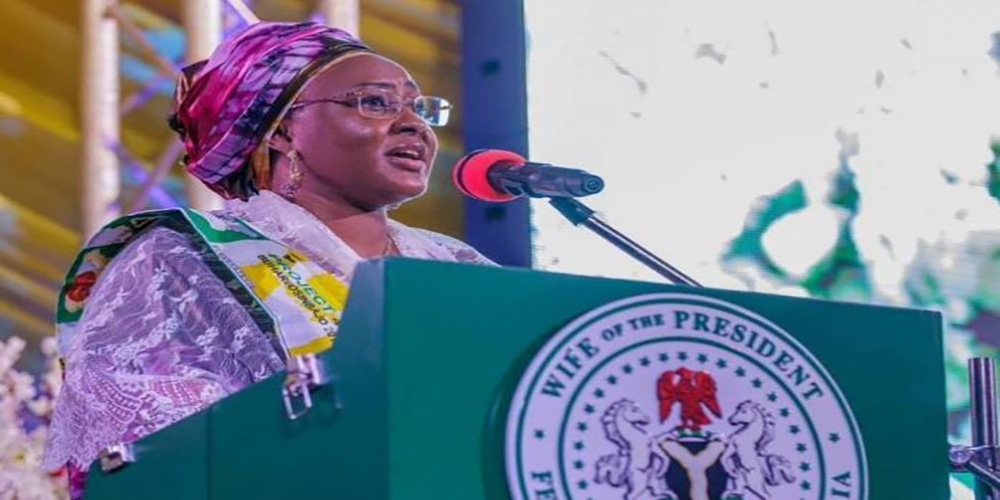 Aisha Buhari registers over 600 students in Adamawa for 2020 JAMB, WAEC, NECO exams